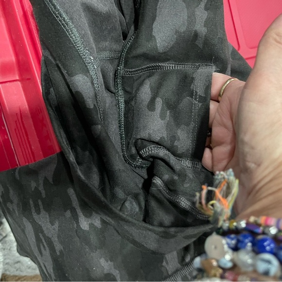 Fablectics  Camo Print Leggings medium Fabletics. So soft , comfy too - Picture 8 of 9